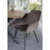2 scaune de sufragerie Harbo, catifea, culoare maro, cu picioare negre