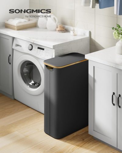 Coș de rufe cu capac, sac detașabil, 65L, cu mâner din bambus, negru, 42 x 22.5 x 70.5